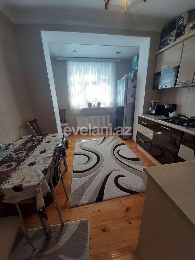Satılır, köhnə tikili, 2 otaqlı, 60 m², Bakıxanov q.