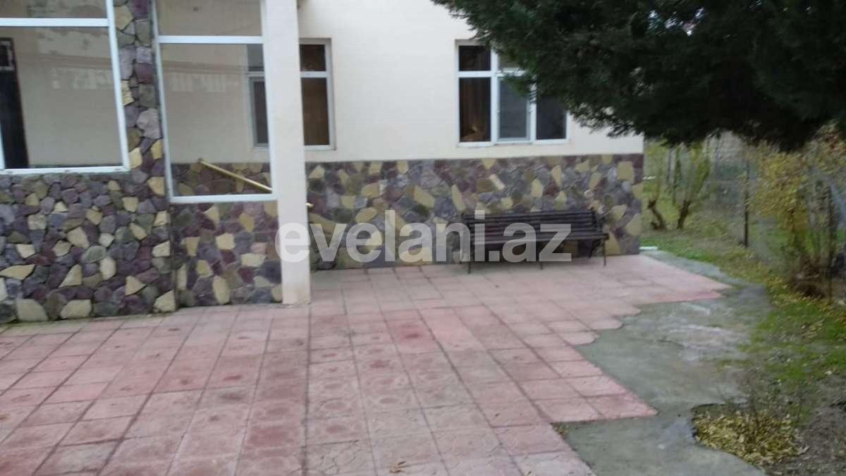 Satılır, həyət evi / bağ, 9 otaqlı, 360 m², Badamdar q.