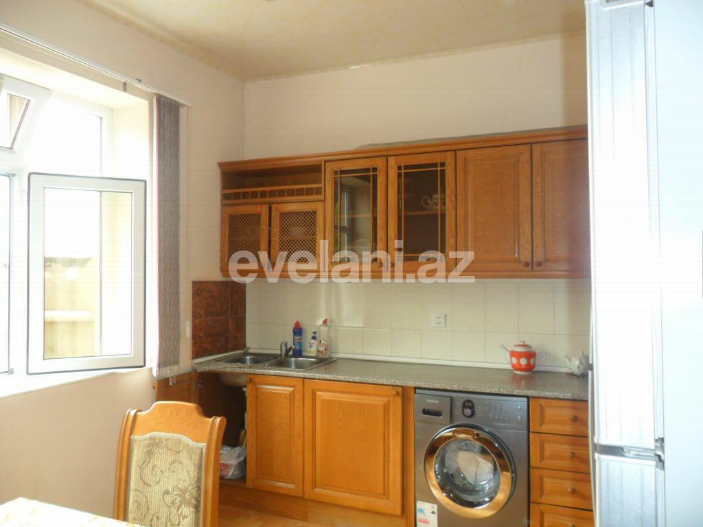 Satılır, həyət evi / bağ, 9 otaqlı, 360 m², Badamdar q.