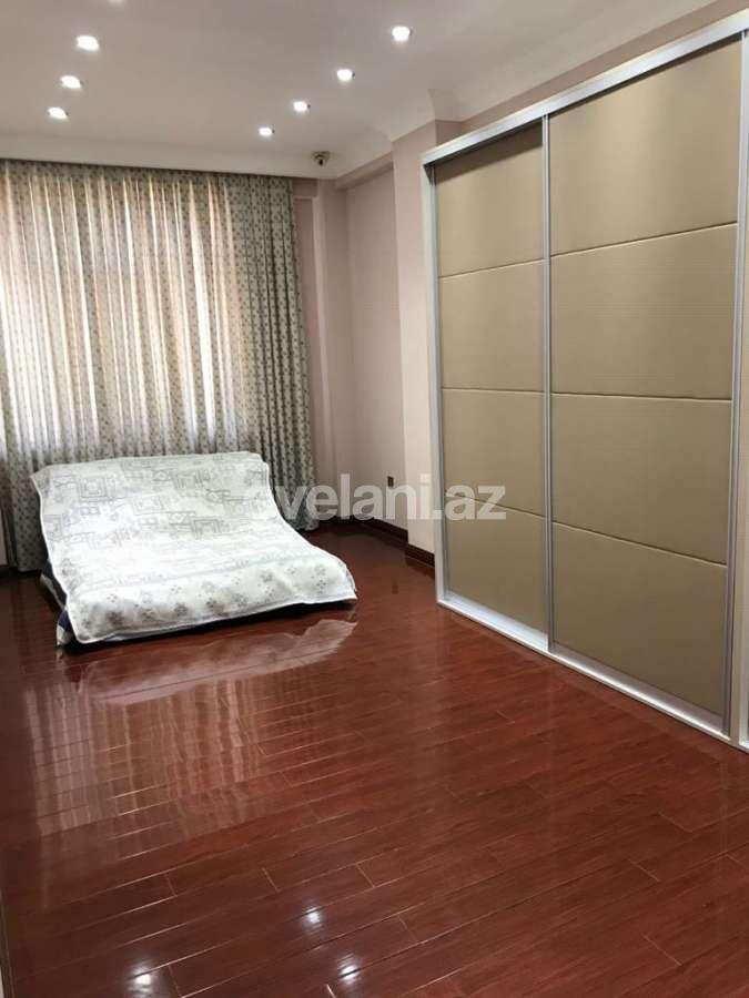 Satılır, yeni tikili, 4 otaqlı, 180 m², 28 may m.