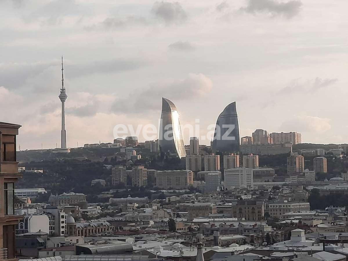 Kirayə verilir, yeni tikili, 2 otaqlı, 70 m², 28 may m.