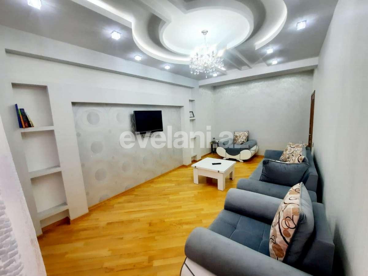 Kirayə verilir, yeni tikili, 2 otaqlı, 70 m², 28 may m.