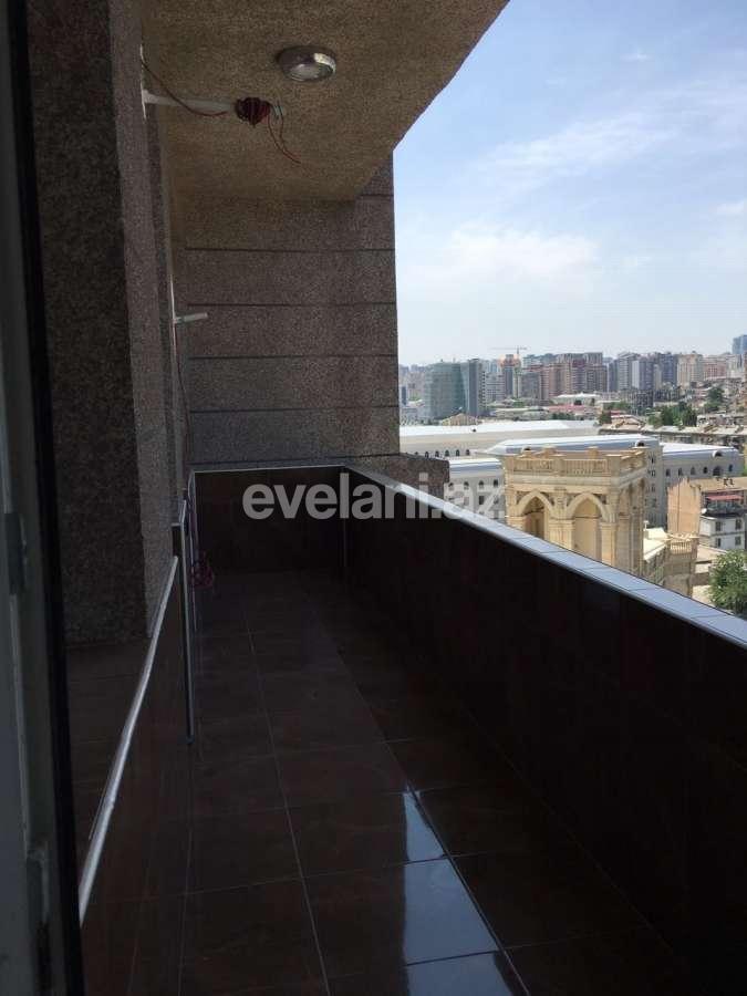 Sale, new building, 4 room, 190 m², Nasimi r.