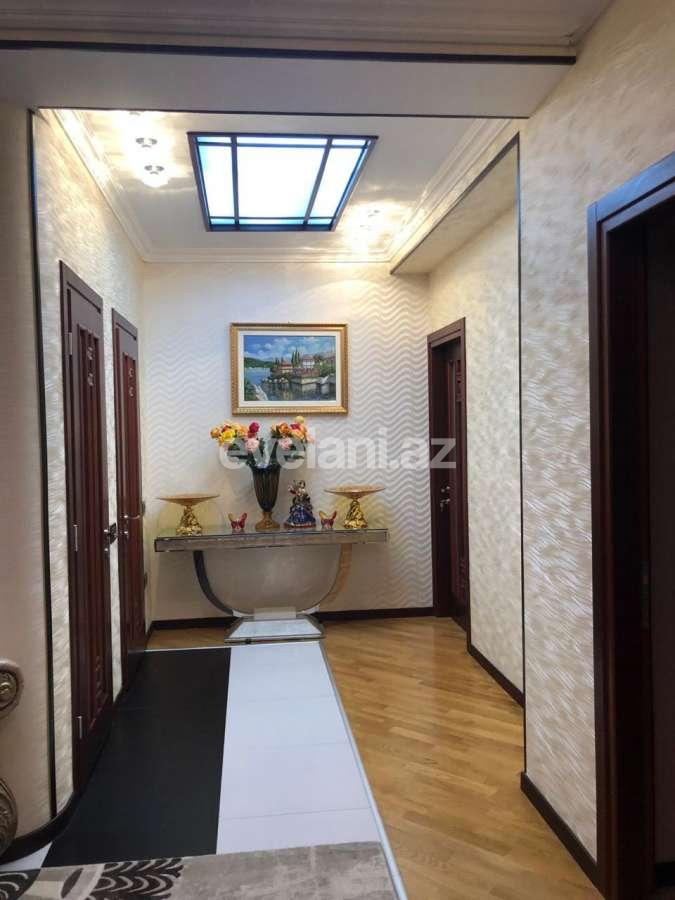 Sale, new building, 4 room, 190 m², Nasimi r.