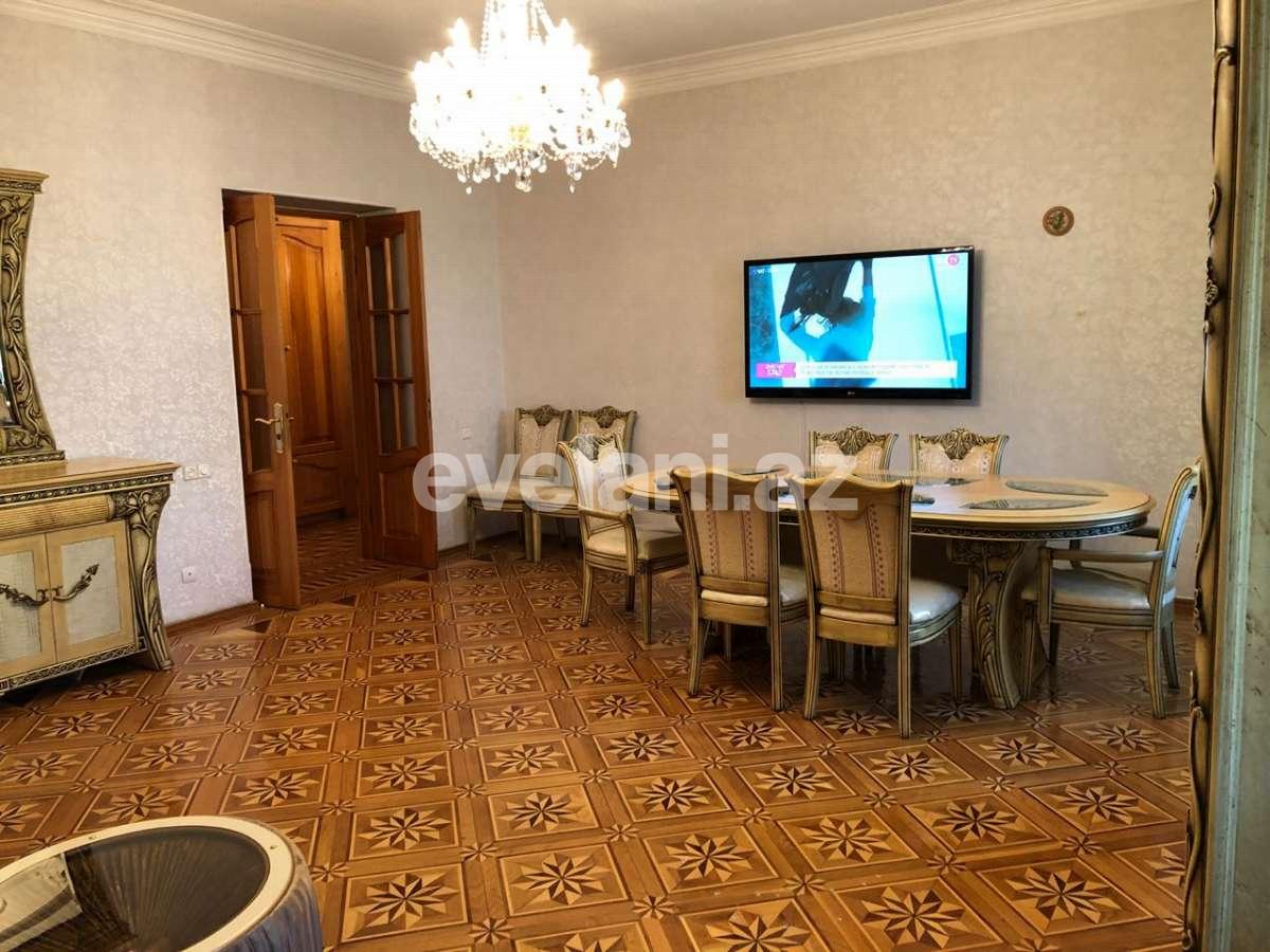 Satılır, köhnə tikili, 4 otaqlı, 137 m², Nizami m.