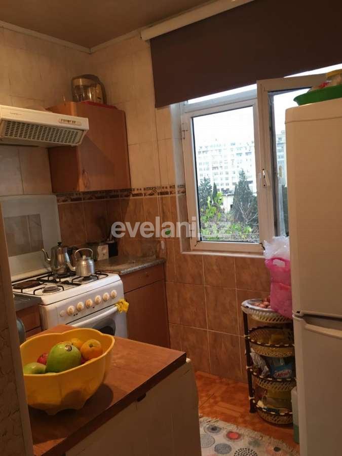 Satılır, köhnə tikili, 2 otaqlı, 50 m², Memar Əcəmi m.