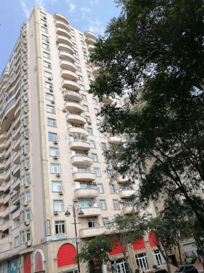 Satılır, yeni tikili, 3 otaqlı, 135 m², Nizami m.