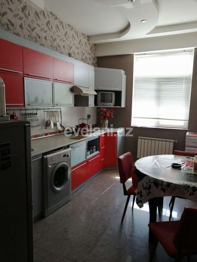 Satılır, yeni tikili, 3 otaqlı, 135 m², Nizami m.