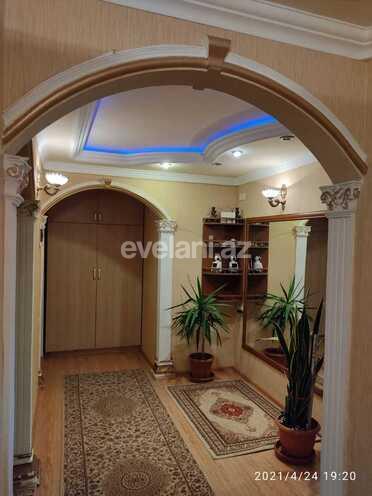 Satılır, köhnə tikili, 5 otaqlı, 125 m², Həzi Aslanov m.