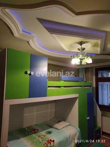 Satılır, köhnə tikili, 5 otaqlı, 125 m², Həzi Aslanov m.