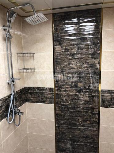 Satılır, yeni tikili, 3 otaqlı, 105 m², İnşaatçılar m.