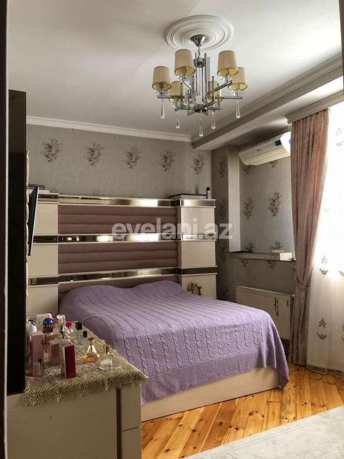 Satılır, yeni tikili, 4 otaqlı, 238 m², 8-ci mikrorayon q.