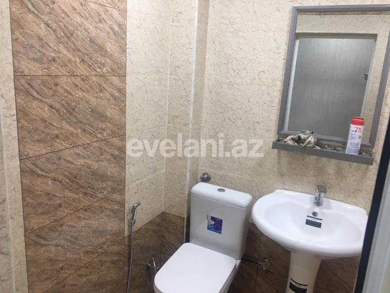 Sale, old building, 2 room, 55 m², Elmlar Akademiyası m.