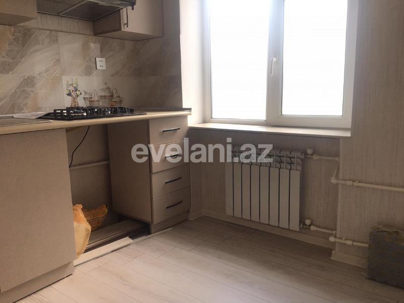 Sale, old building, 2 room, 55 m², Elmlar Akademiyası m.