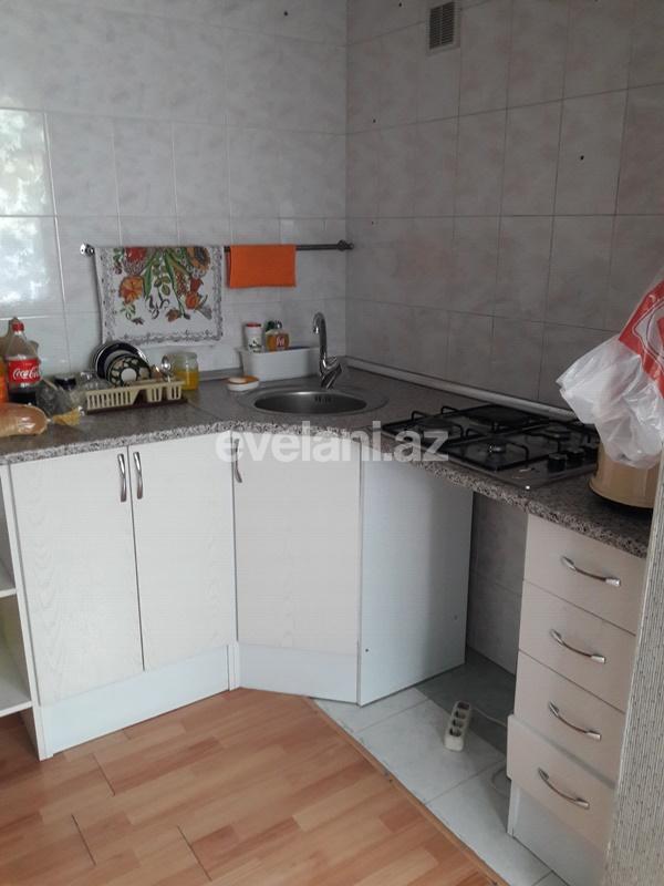 Sale, old building, 2 room, 55 m², Elmlar Akademiyası m.