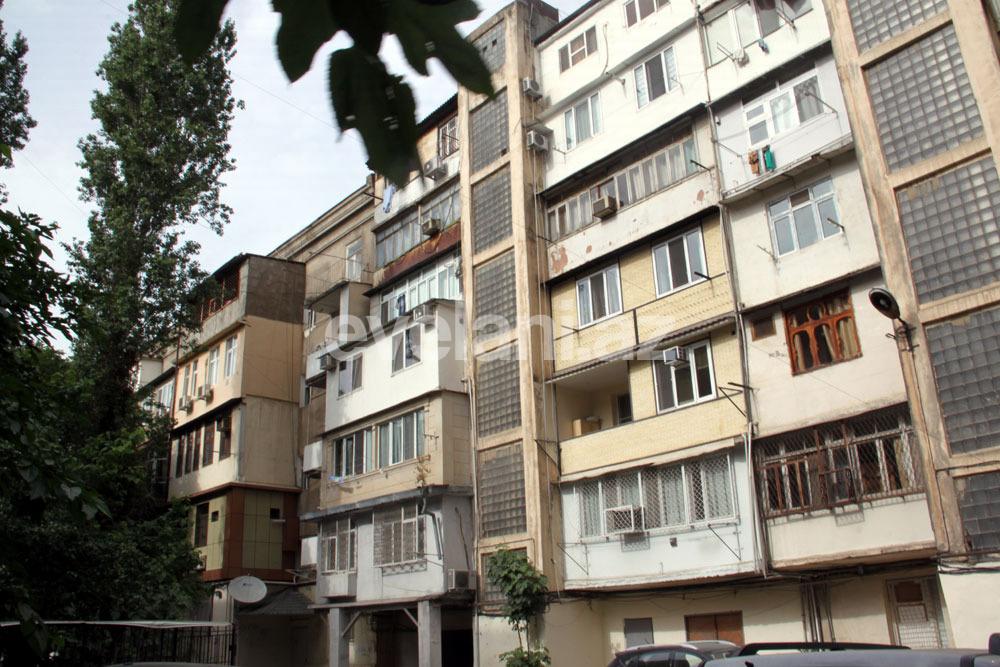Satılır, köhnə tikili, 3 otaqlı, 80 m², Yasamal r.