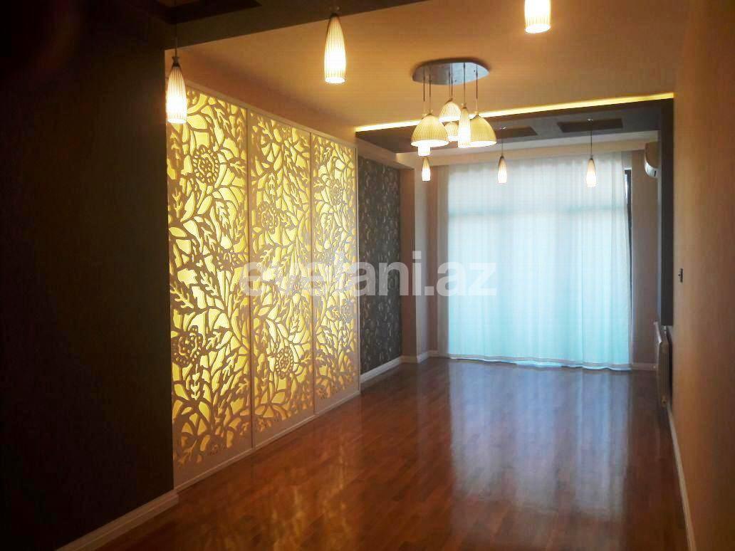Satılır, yeni tikili, 4 otaqlı, 268 m², Şah İsmayıl Xətai m.