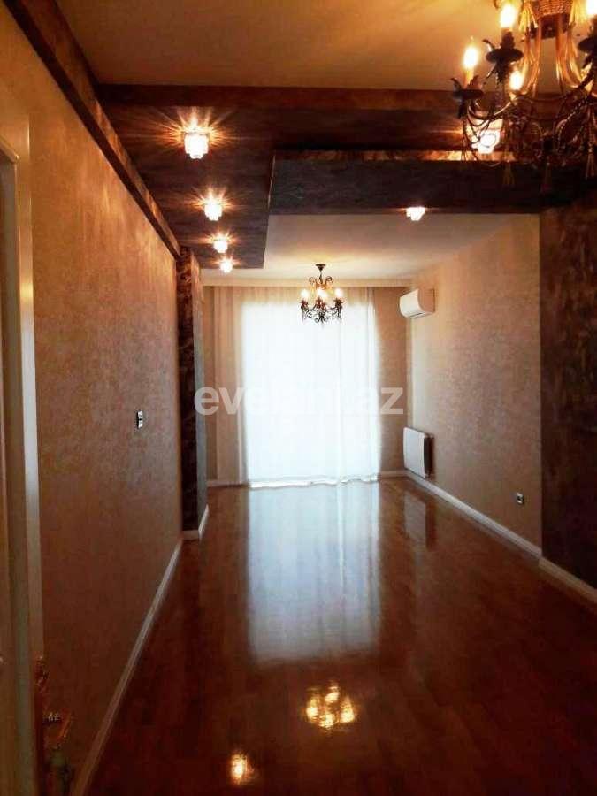 Satılır, yeni tikili, 4 otaqlı, 268 m², Şah İsmayıl Xətai m.