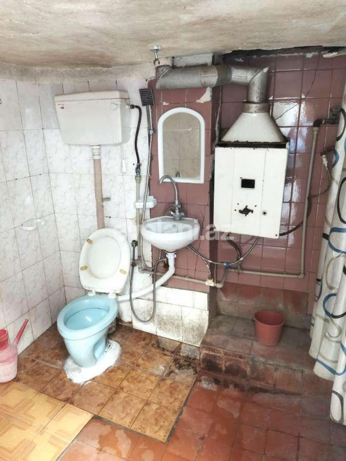 Kirayə verilir, köhnə tikili, 2 otaqlı, 50 m², Nizami m.