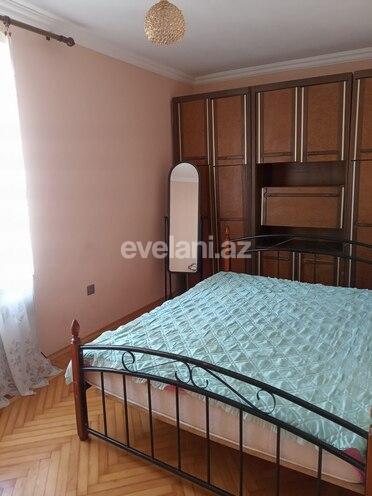 Сдаётся, вторичка, 2-комнаты, 45 m², 28 мая m.