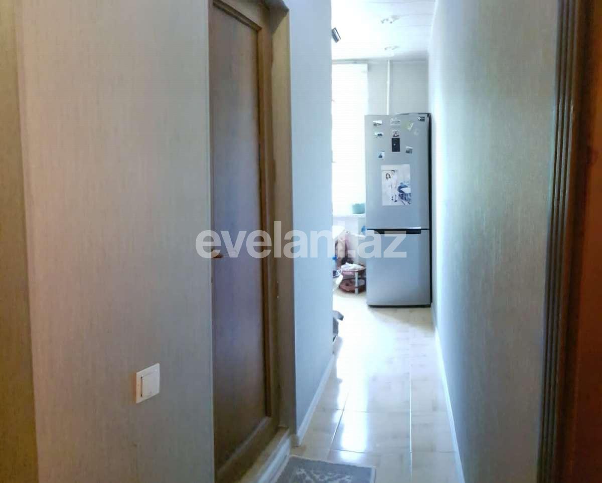 Satılır, köhnə tikili, 2 otaqlı, 60 m², Qara Qarayev m.