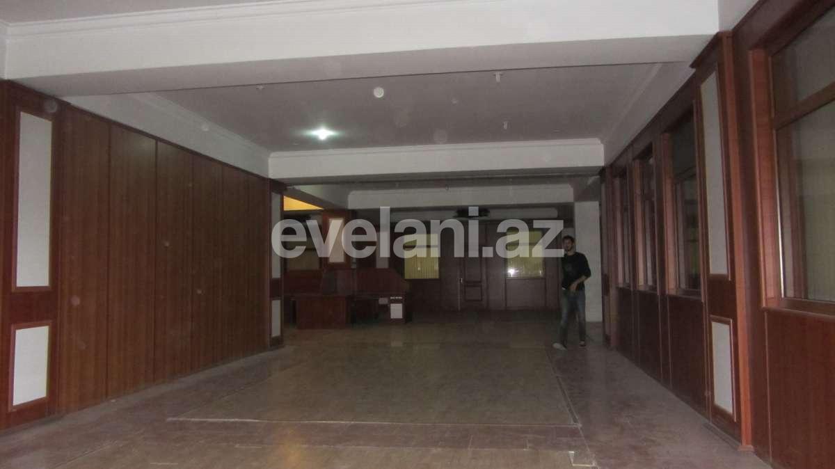 Sale, office, 6 room, 515.3 m², Shah Ismail Khatai m.