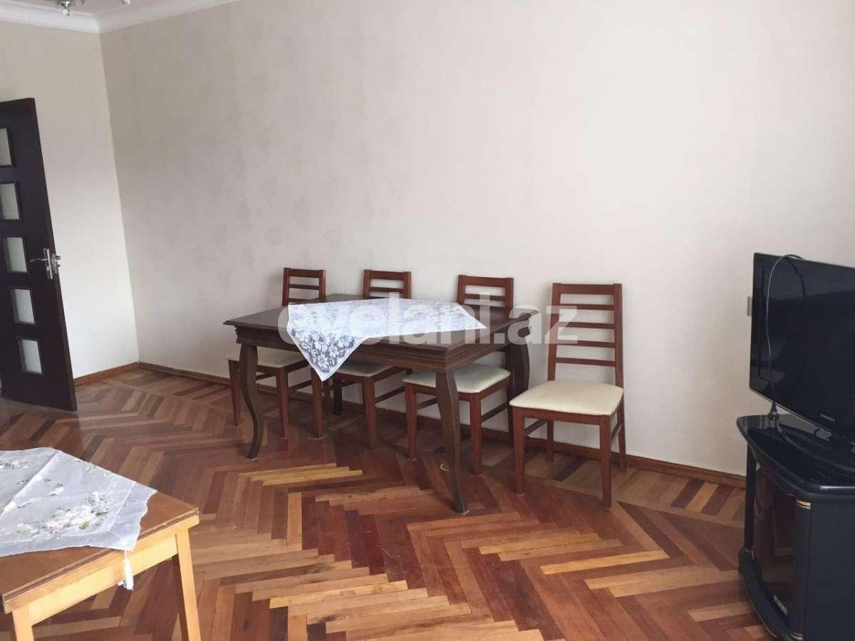 Sale, old building, 3 room, 99 m², Elmlar Akademiyası m.