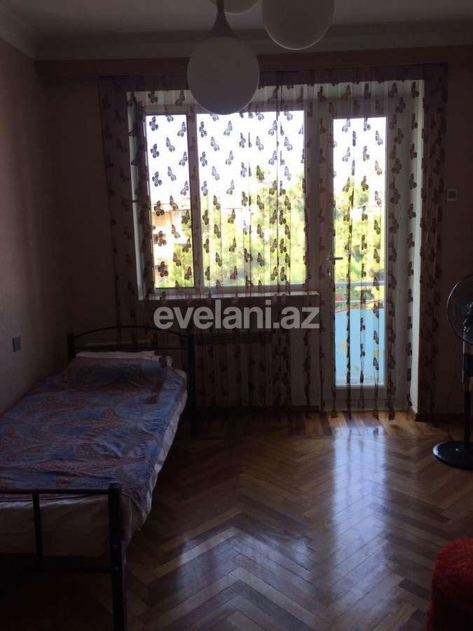 Sale, old building, 3 room, 99 m², Elmlar Akademiyası m.