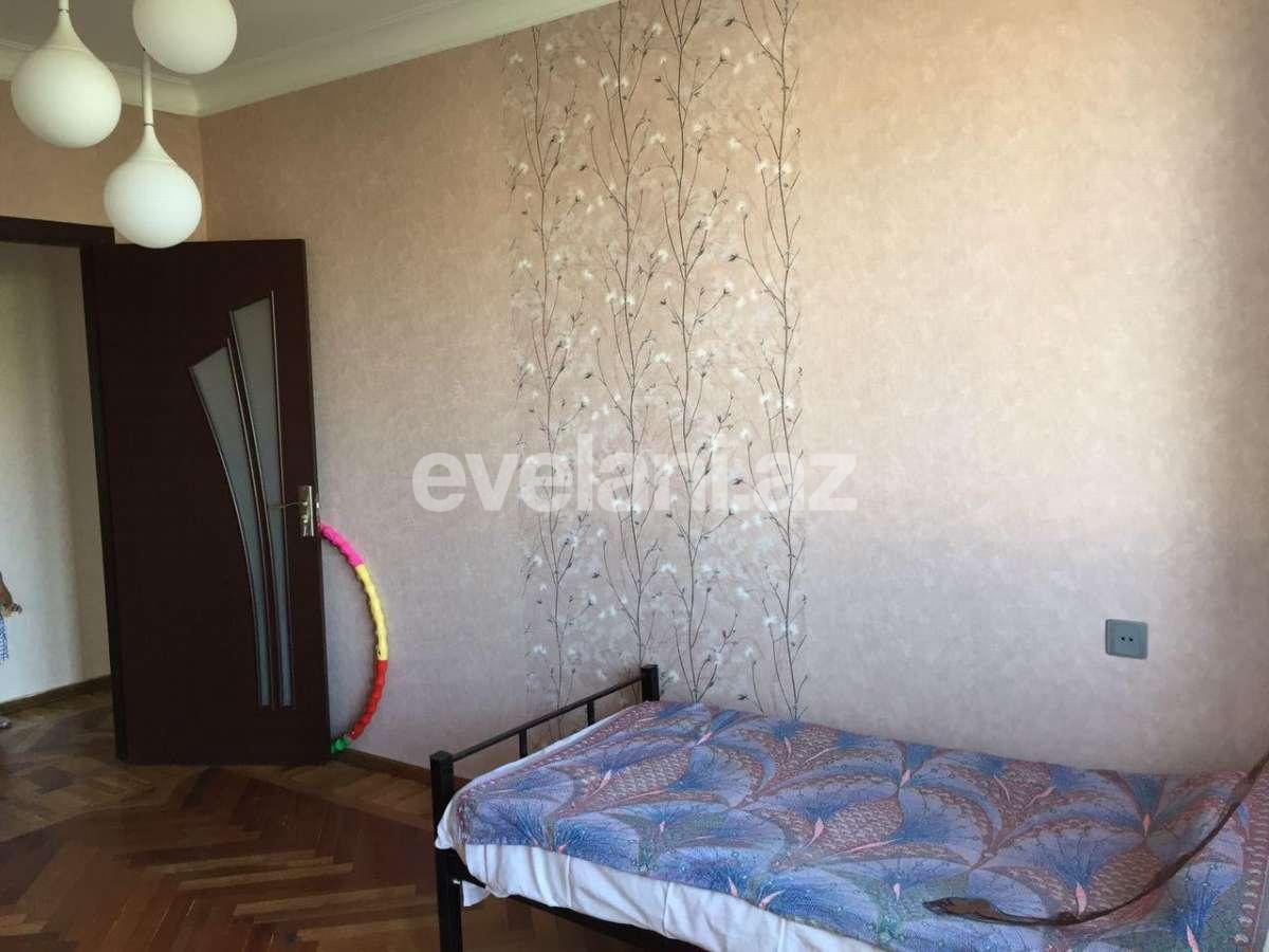 Sale, old building, 3 room, 99 m², Elmlar Akademiyası m.