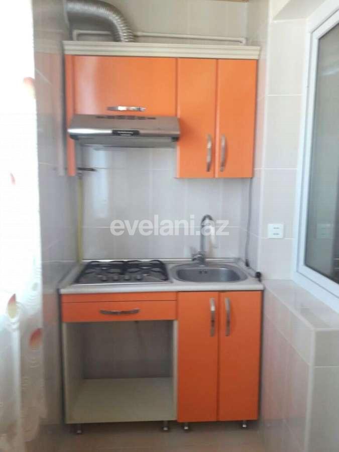 Satılır, köhnə tikili, 3 otaqlı, 60 m², Avtovağzal m.