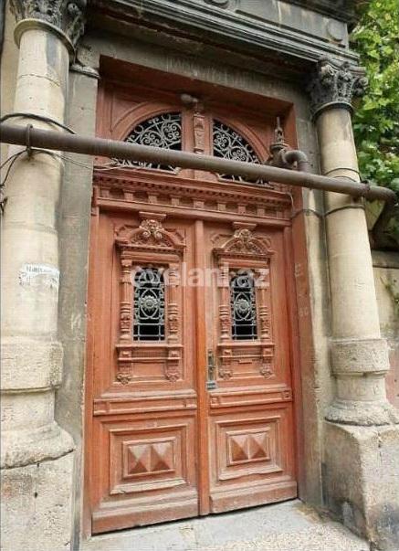 Satılır, köhnə tikili, 2 otaqlı, 60 m², İçəri Şəhər m.