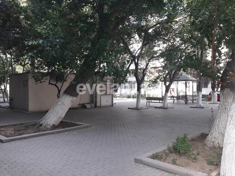 Продаётся, вторичка, 1-комнаты, 33 m², Элмляр Академиясы m.