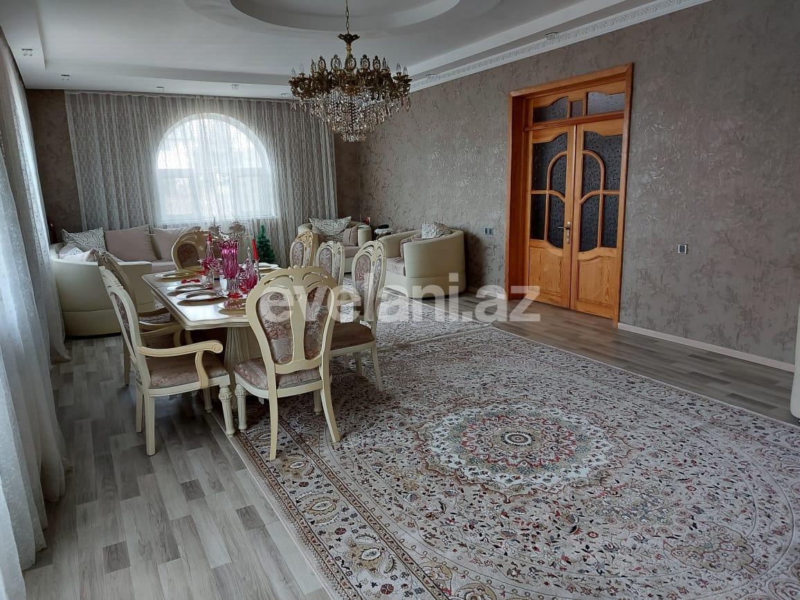 Satılır, həyət evi / bağ, 5 otaqlı, 185 m², Novxanı q.