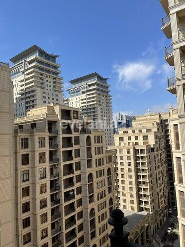 Satılır, yeni tikili, 4 otaqlı, 200 m², 28 may m.