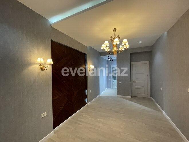 Satılır, yeni tikili, 4 otaqlı, 200 m², 28 may m.