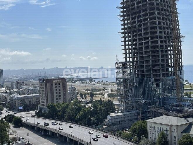 Satılır, yeni tikili, 4 otaqlı, 200 m², 28 may m.