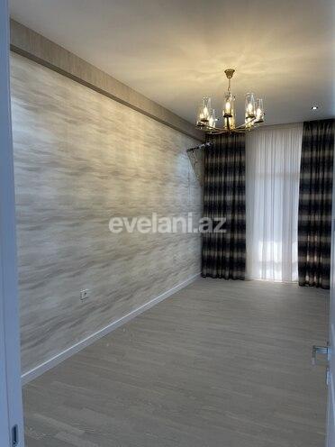 Satılır, yeni tikili, 4 otaqlı, 200 m², 28 may m.