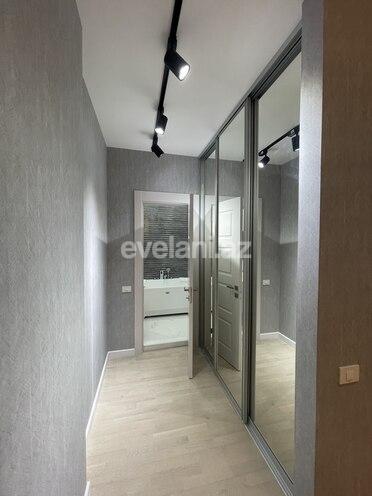 Satılır, yeni tikili, 4 otaqlı, 200 m², 28 may m.