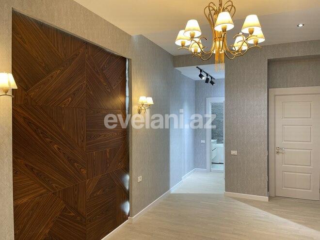 Satılır, yeni tikili, 4 otaqlı, 200 m², 28 may m.