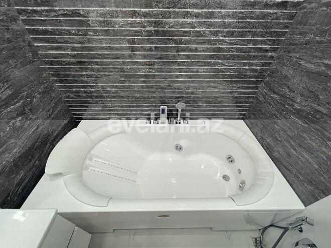 Satılır, yeni tikili, 4 otaqlı, 200 m², 28 may m.