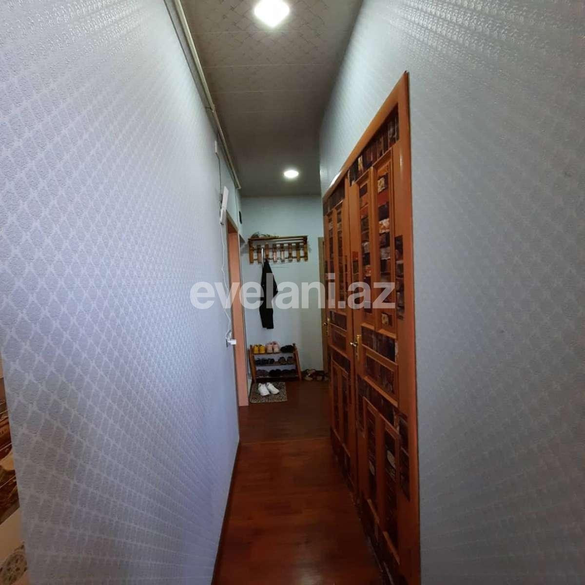 Sale, old building, 2 room, 60 m², Yeni Guneshli d.