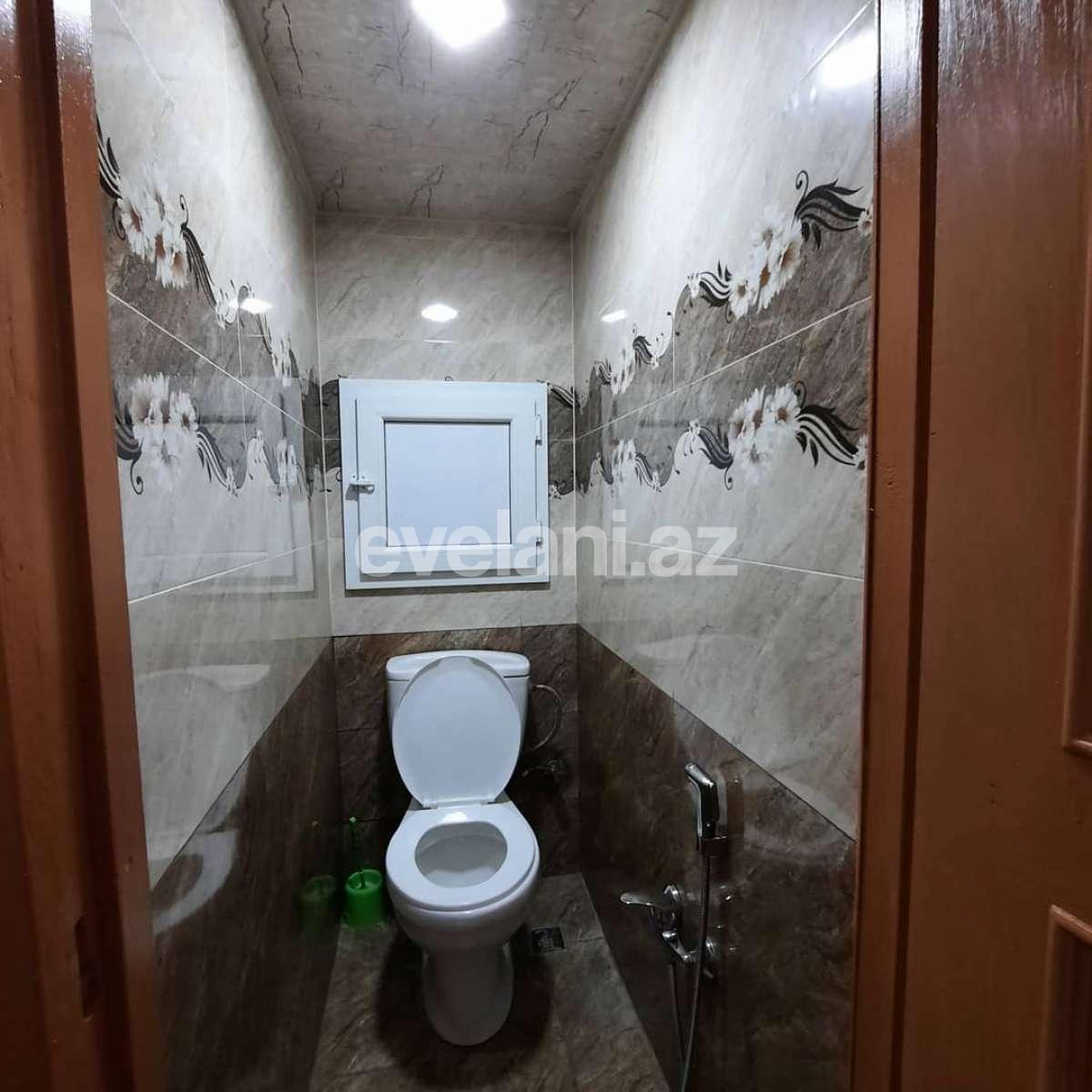 Sale, old building, 2 room, 60 m², Yeni Guneshli d.