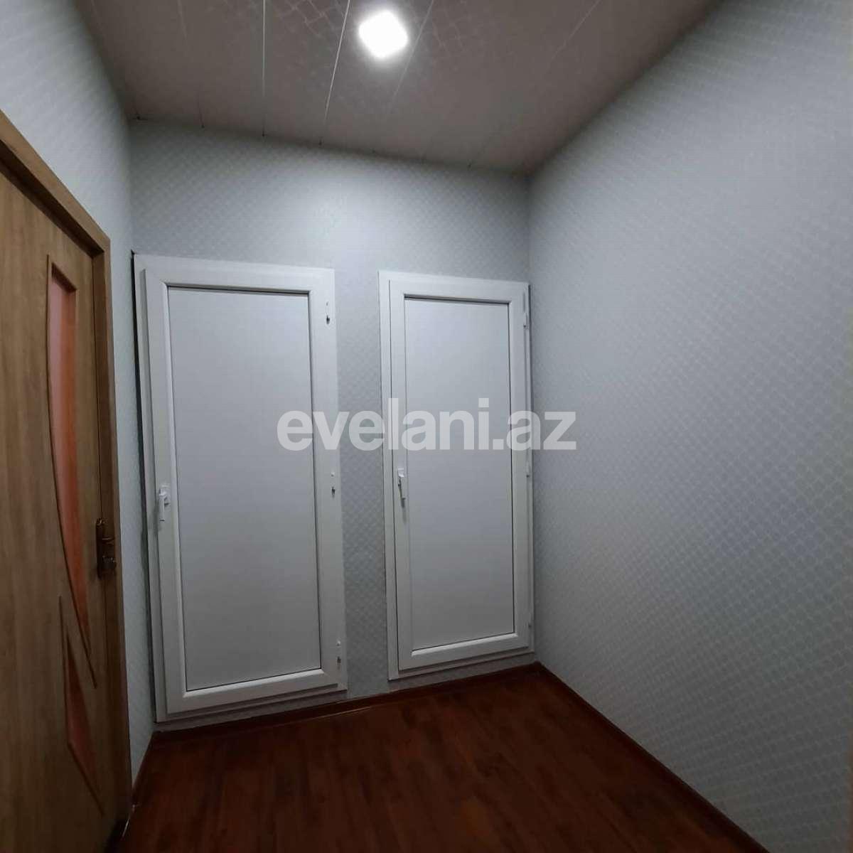 Sale, old building, 2 room, 60 m², Yeni Guneshli d.