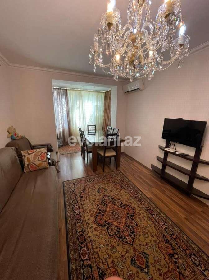 Satılır, köhnə tikili, 3 otaqlı, 70 m², Nəriman Nərimanov m.