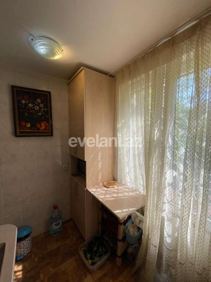 Satılır, köhnə tikili, 3 otaqlı, 70 m², Nəriman Nərimanov m.