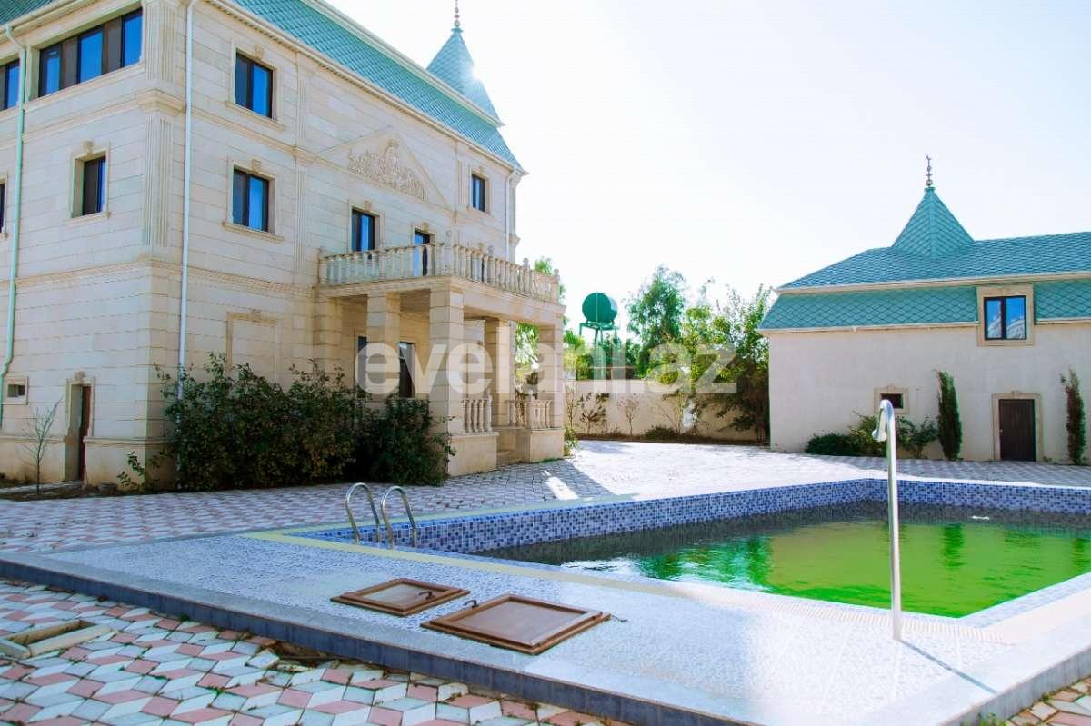 Satılır, həyət evi / bağ, 7 otaqlı, 250 m², Şağan q.