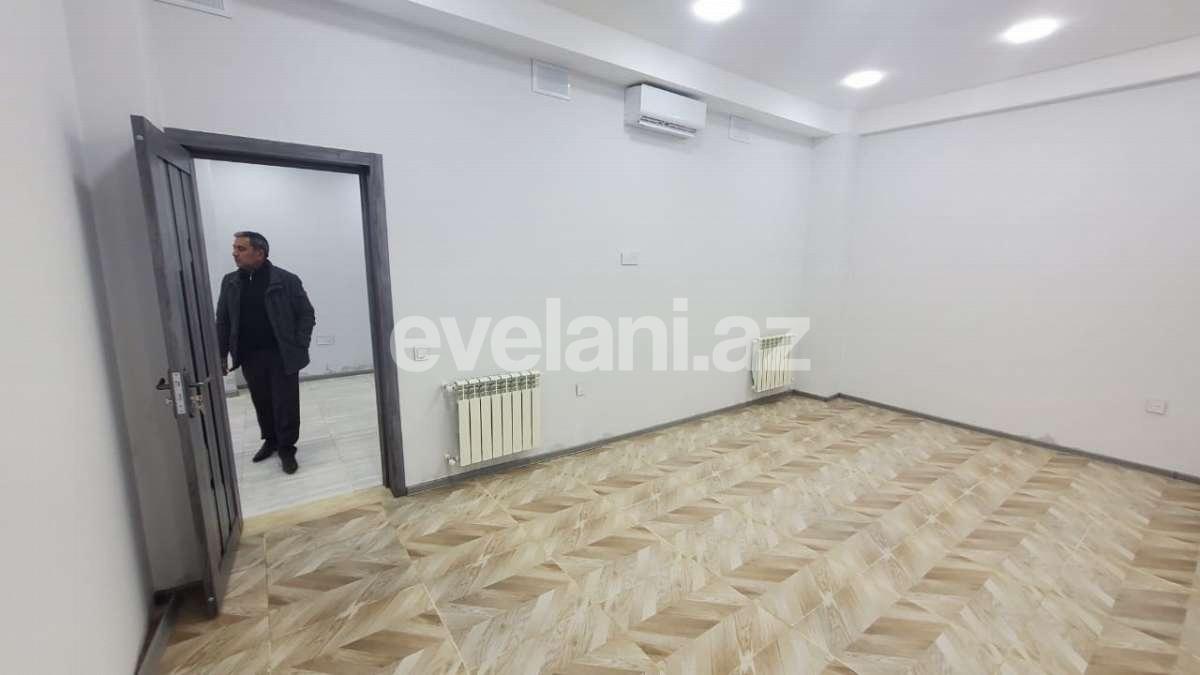 Satılır, ofis, 2 otaqlı, 70 m², İnşaatçılar m.
