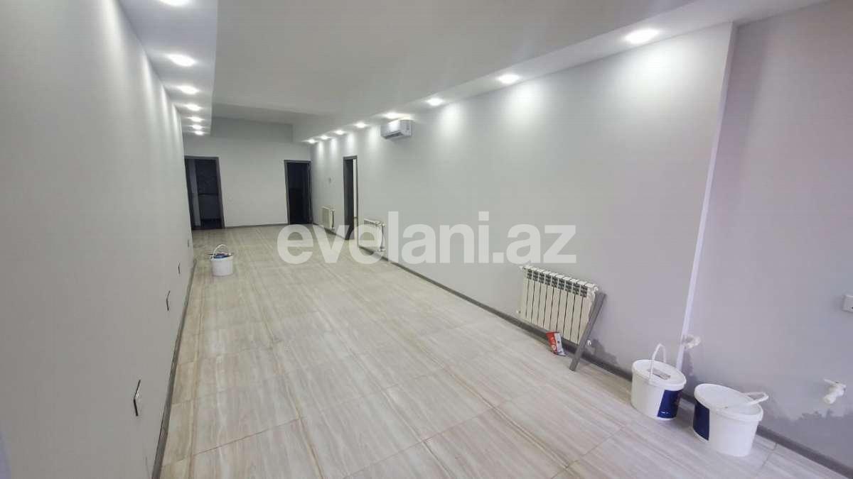 Satılır, ofis, 2 otaqlı, 70 m², İnşaatçılar m.