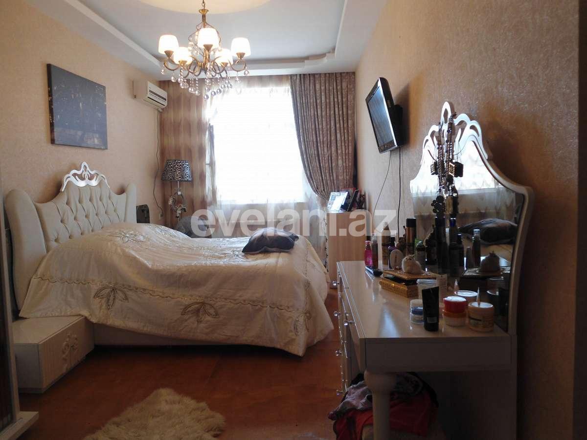 Satılır, yeni tikili, 2 otaqlı, 80 m², İnşaatçılar m.