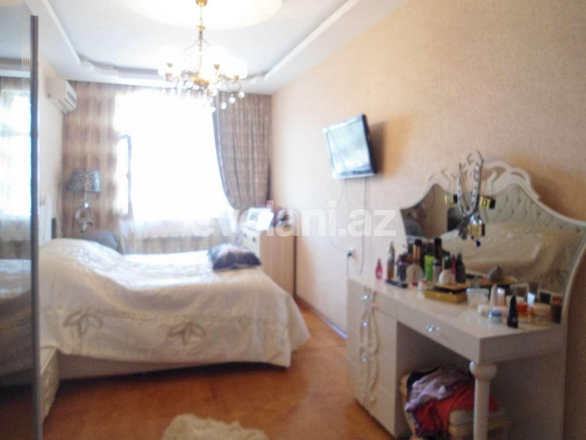 Satılır, yeni tikili, 2 otaqlı, 80 m², İnşaatçılar m.